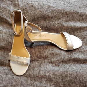 NWOT Talbots Champagne Kitten Heels